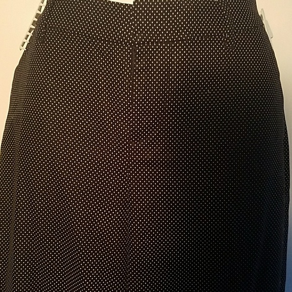 Capris - Picture 2 of 3